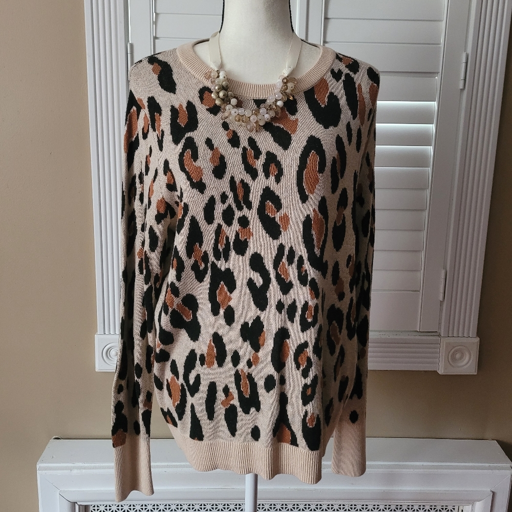 Nwt Target A New Day animal print lightweight long sleeve sweater large